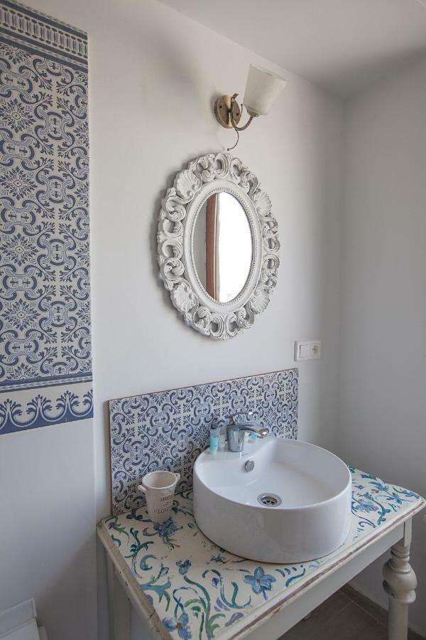 Caravan Villa Tbilisi Eksteriør bilde