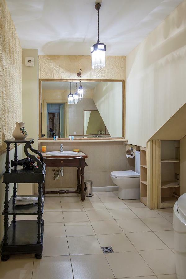 Caravan Villa Tbilisi Eksteriør bilde